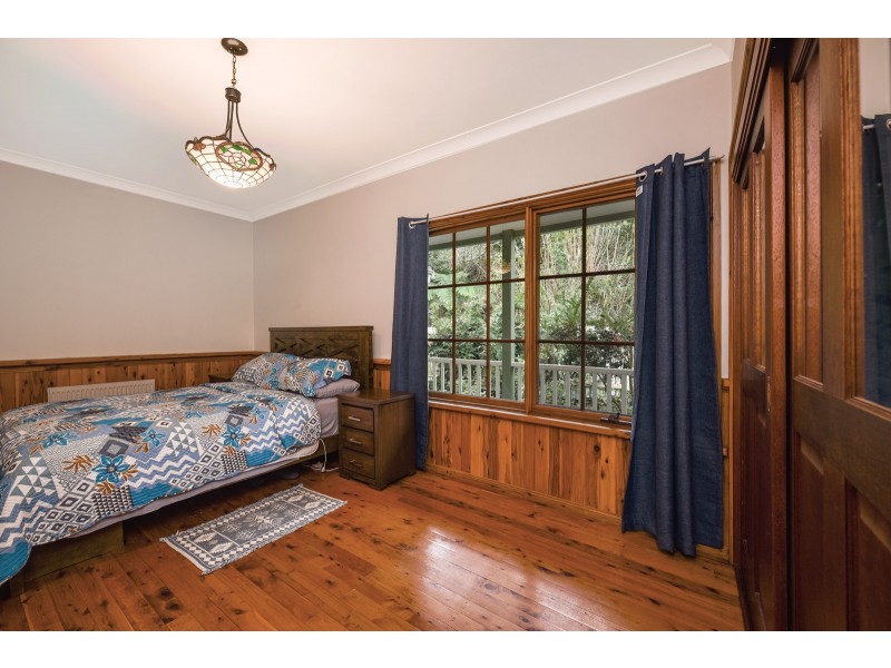 69 Railway Parade, Leura NSW 2780