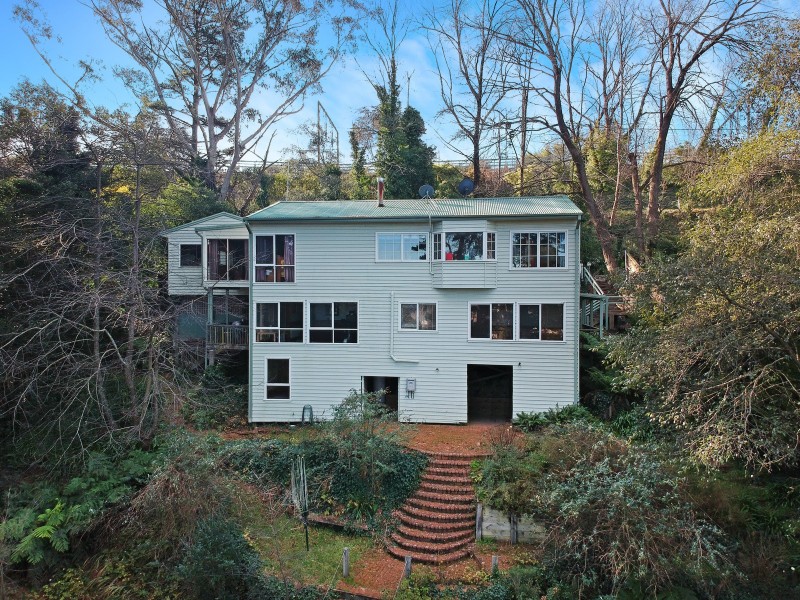 69 Railway Parade, Leura NSW 2780