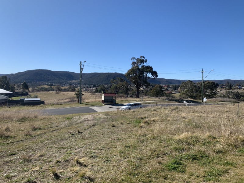 2 James O’donnell Drive, Bowenfels NSW 2790