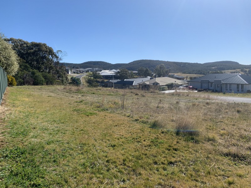 2 James O’donnell Drive, Bowenfels NSW 2790