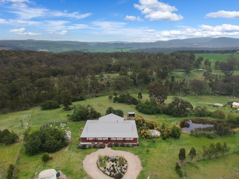 107 Bonnie Blink Drive, Little Hartley NSW 2790