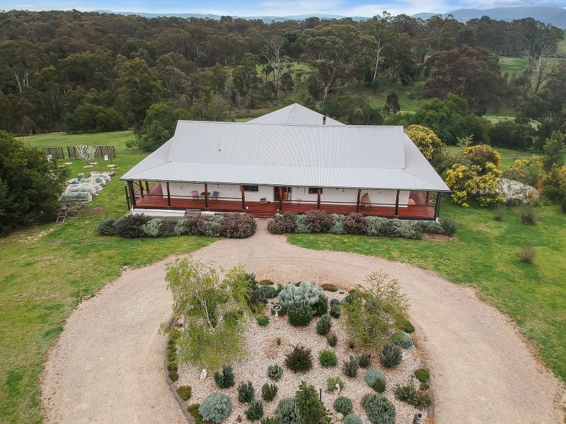 107 Bonnie Blink Drive, Little Hartley NSW 2790