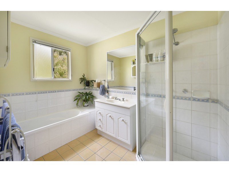 63 Carroll Drive, Hartley NSW 2790