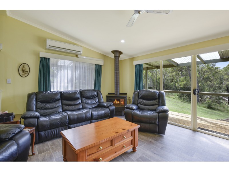 63 Carroll Drive, Hartley NSW 2790
