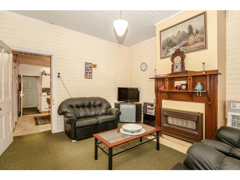 14 Railway Avenue, Portland NSW 2847