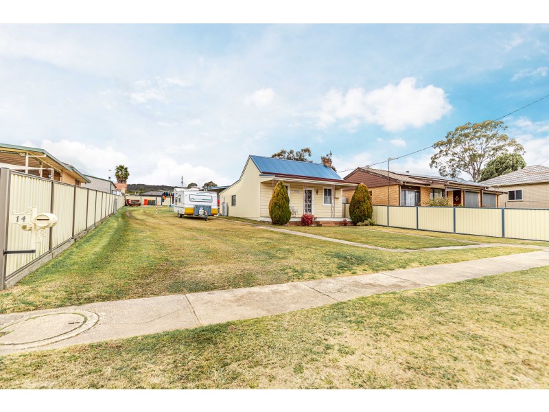 14 Railway Avenue, Portland NSW 2847