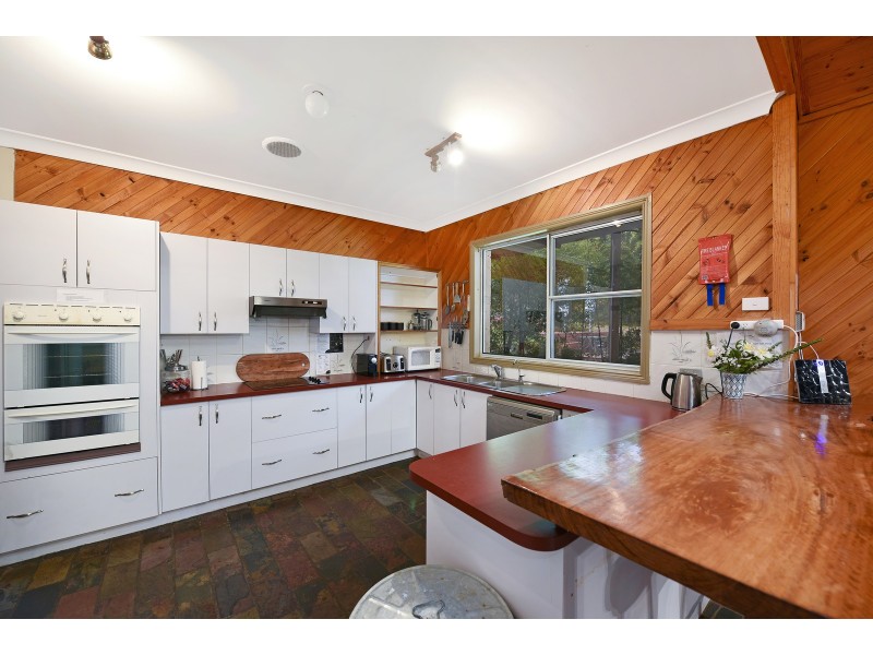 63 Coxs River Road, Little Hartley NSW 2790