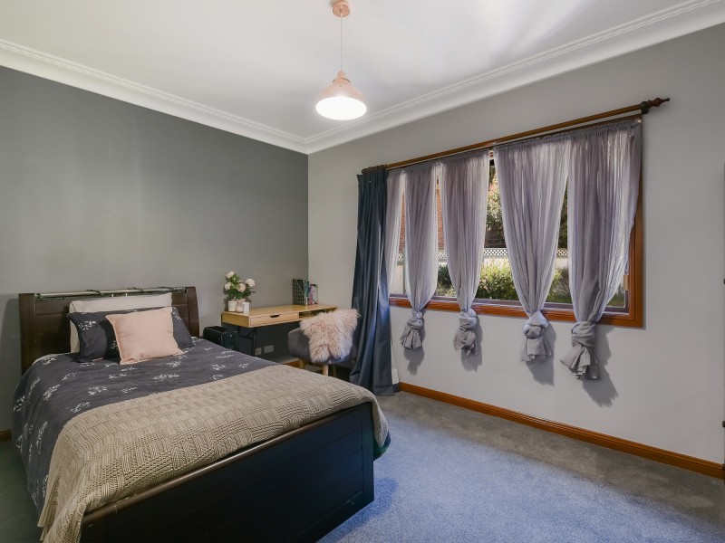 13 Blaxland Street, Lithgow NSW 2790