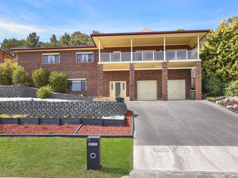 13 Blaxland Street, Lithgow NSW 2790