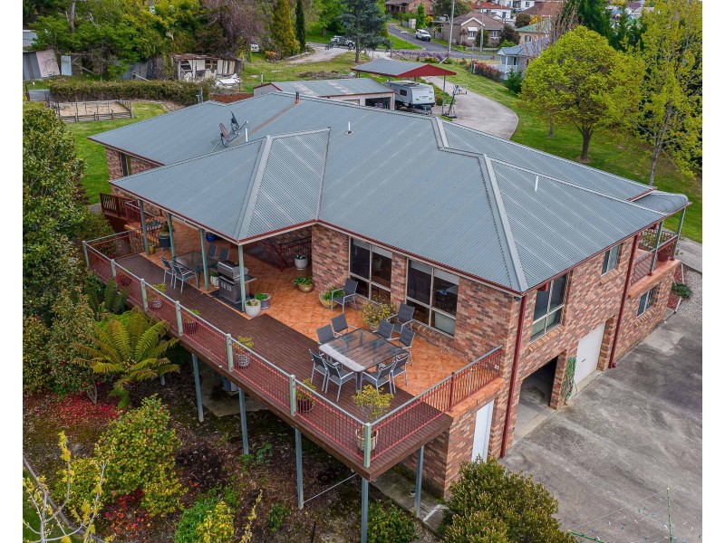 3 Hassans Walls Road, Lithgow NSW 2790