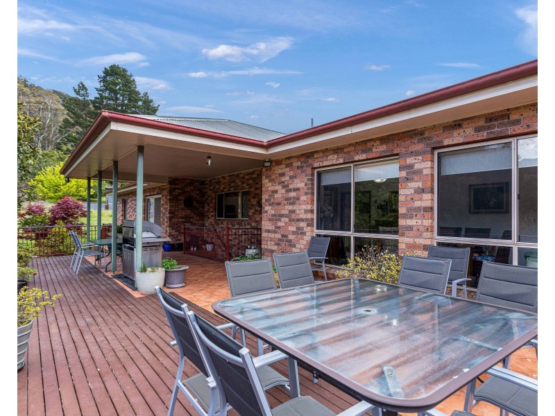 3 Hassans Walls Road, Lithgow NSW 2790