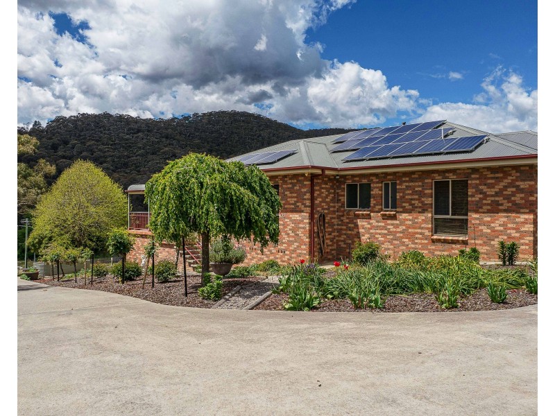 3 Hassans Walls Road, Lithgow NSW 2790