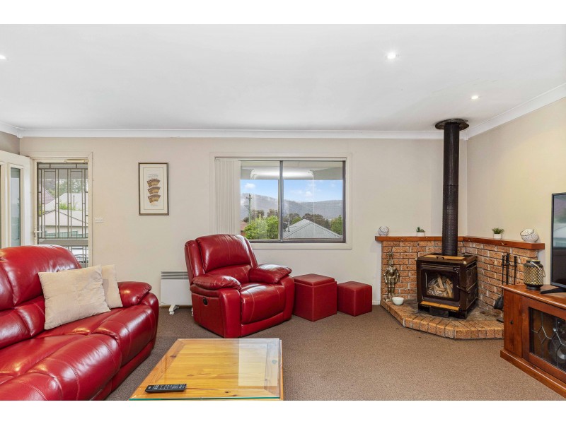 3 Hill Range Crescent, Lithgow NSW 2790