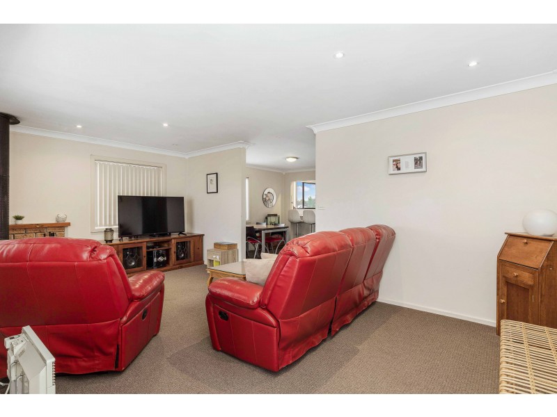 3 Hill Range Crescent, Lithgow NSW 2790