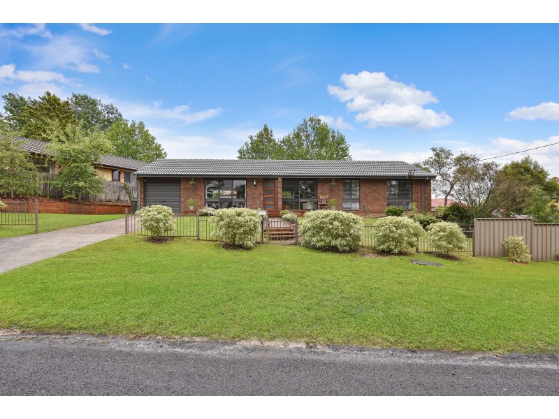 38 Shillington Street, Blackheath NSW 2785