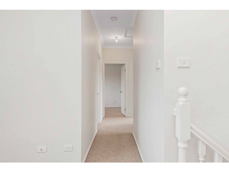 5 Adina Crescent, Bowenfels NSW 2790