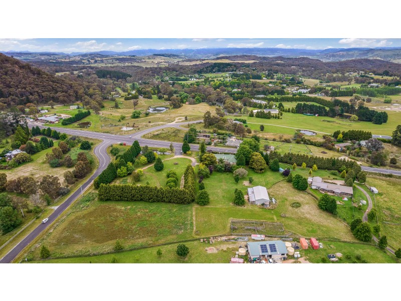 5 AMBERMERE DRIVE, Little Hartley NSW 2790