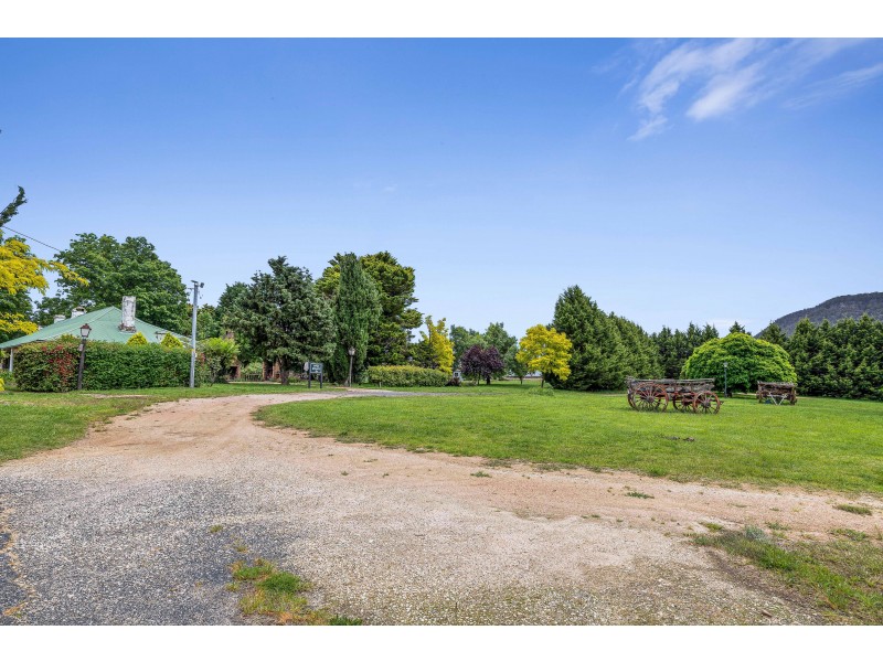 5 AMBERMERE DRIVE, Little Hartley NSW 2790