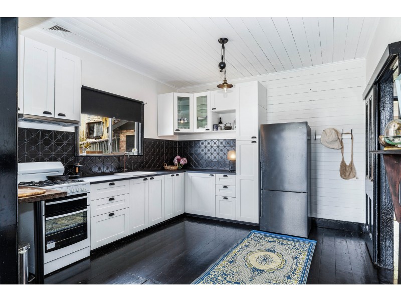 21 Burton Street, Portland NSW 2847