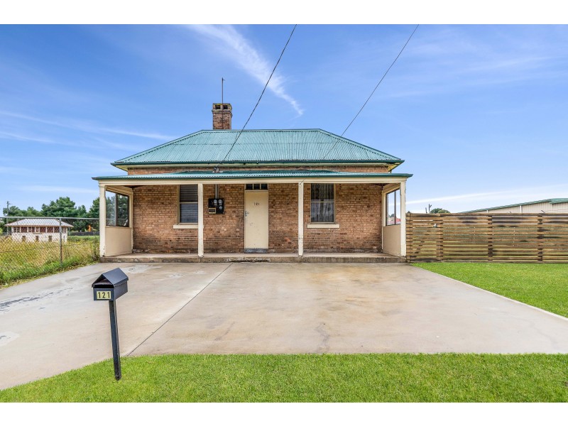 121 Pipers Flat Road, Wallerawang NSW 2845