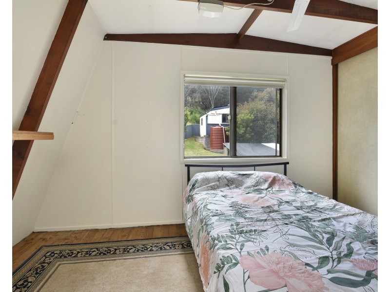 135 Chifley Road, Lithgow NSW 2790