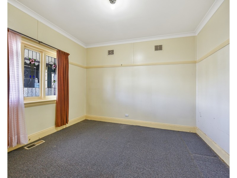 15 Clarice Street, Lithgow NSW 2790