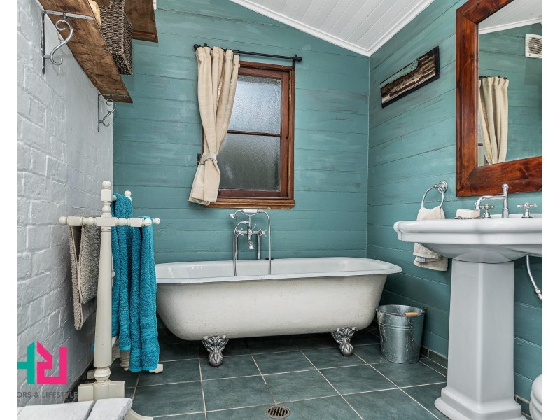 348 Hartley Vale Road, Hartley Vale NSW 2790
