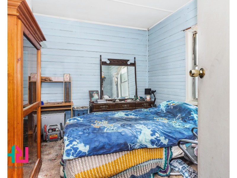 27 Read Avenue, Lithgow NSW 2790