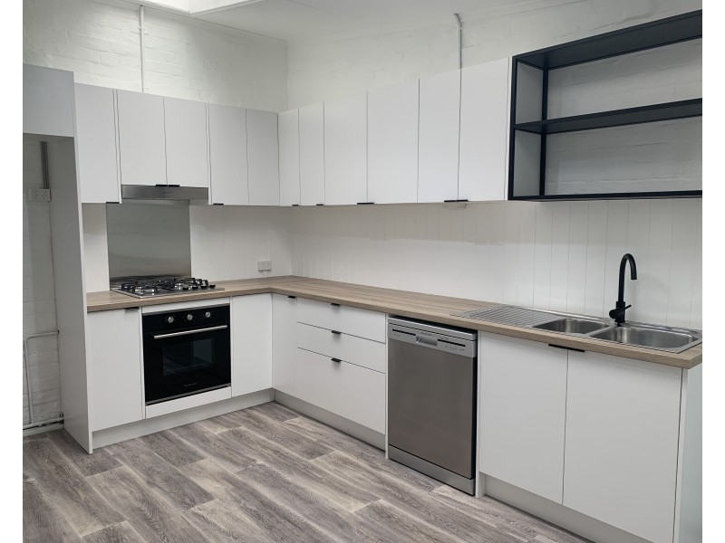 17 MAIN STREET, Lithgow NSW 2790