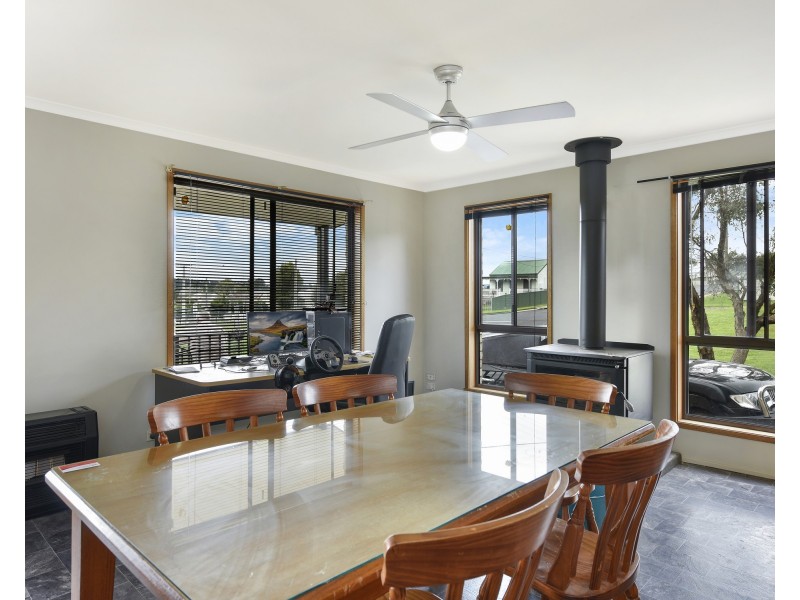 37 Villiers Street, Portland NSW 2847