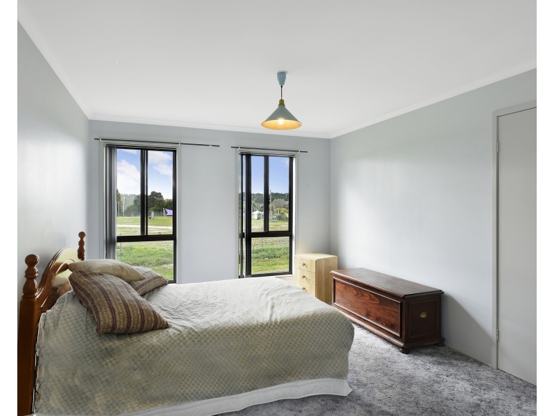 37 Villiers Street, Portland NSW 2847