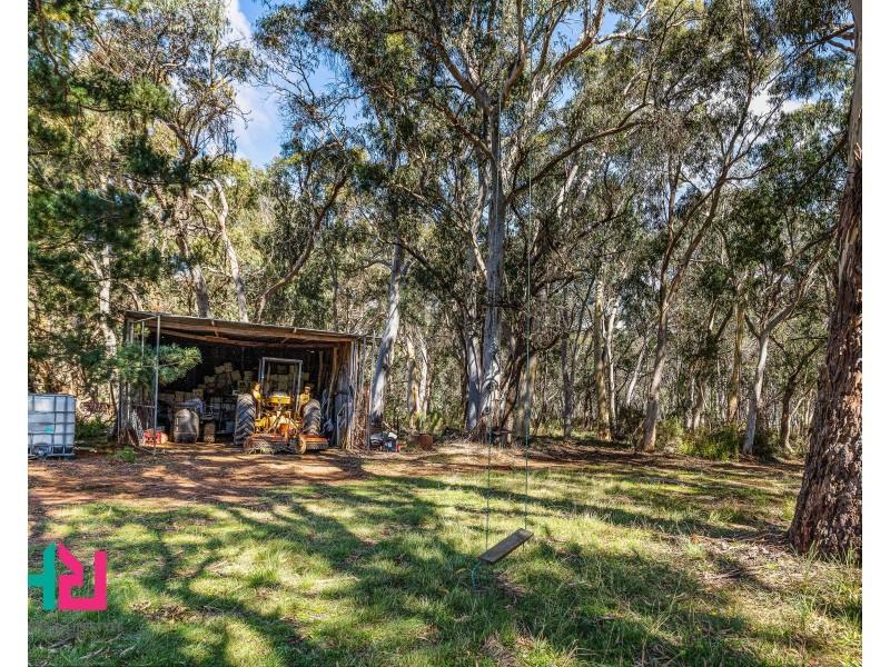 499 Razorback Road, Running Stream NSW 2850