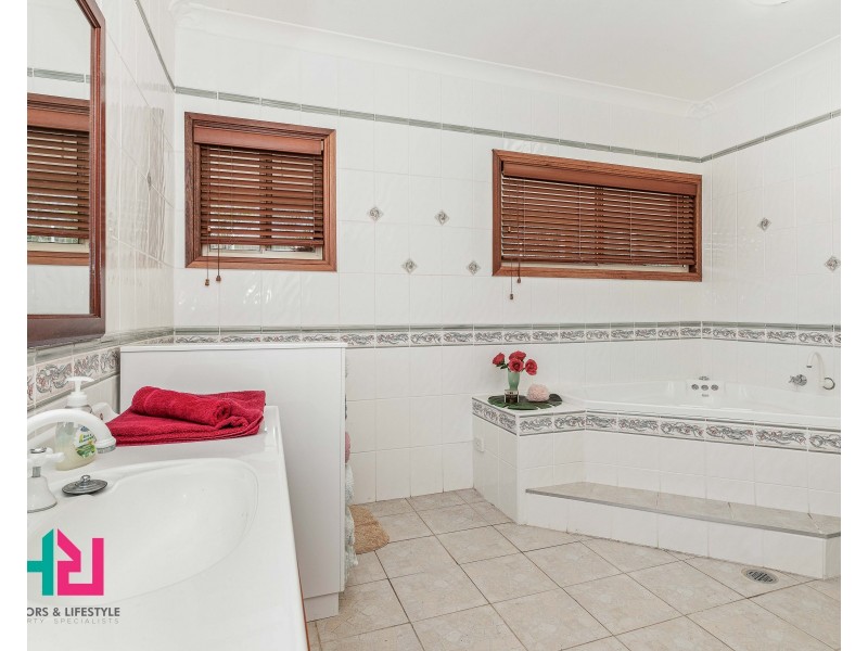 36 Marsden View Close, Kanimbla NSW 2790