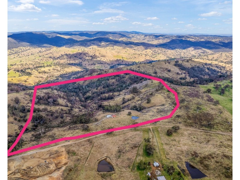 1211 Razorback Road, Running Stream NSW 2850