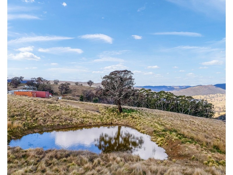 1211 Razorback Road, Running Stream NSW 2850
