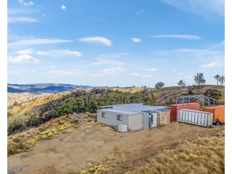1211 Razorback Road, Running Stream NSW 2850