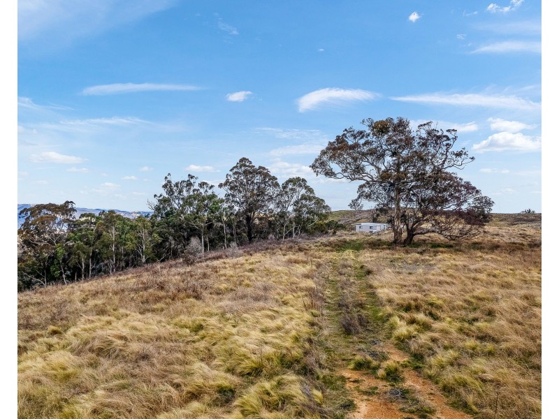 1211 Razorback Road, Running Stream NSW 2850