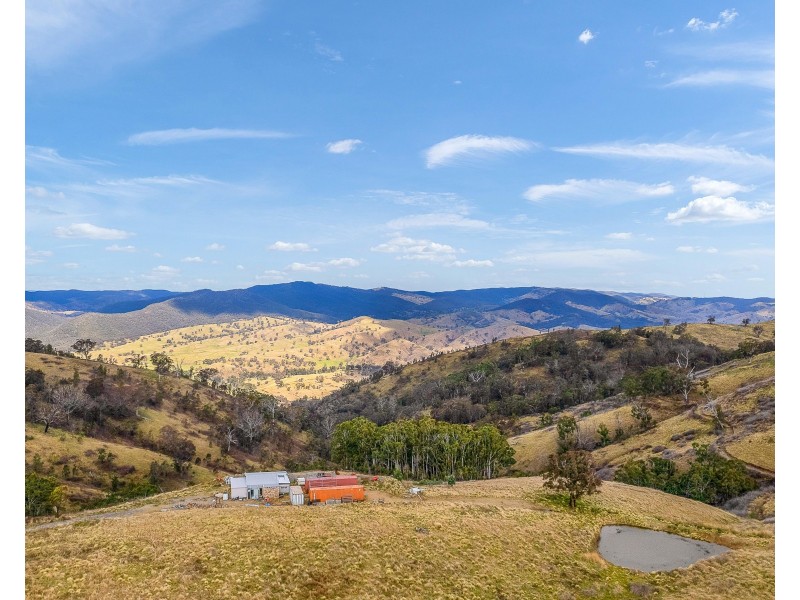1211 Razorback Road, Running Stream NSW 2850