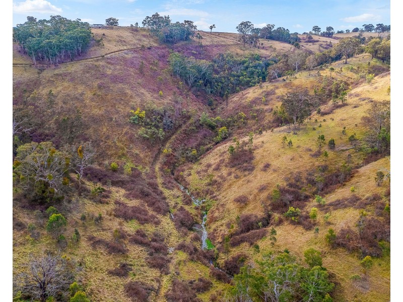 1211 Razorback Road, Running Stream NSW 2850