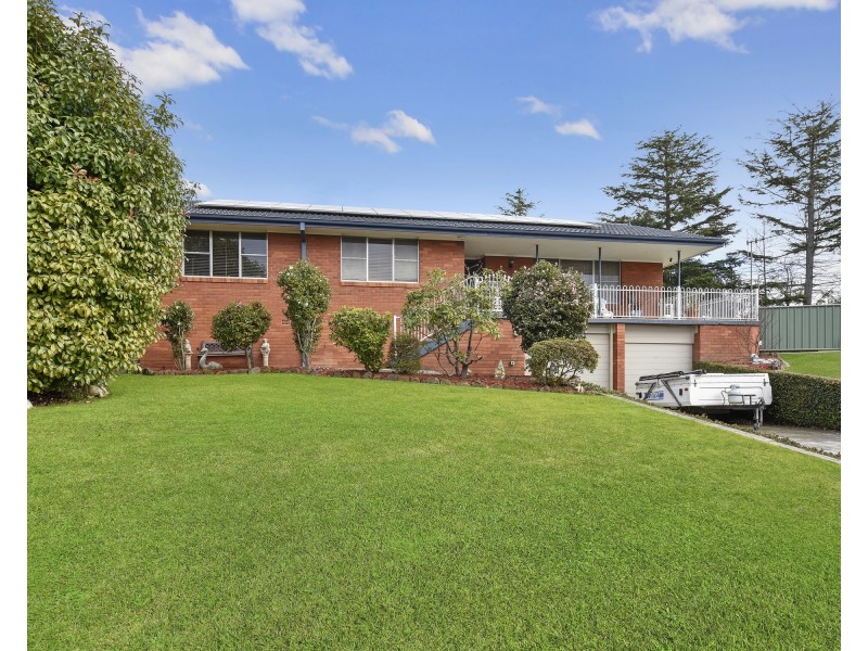 2 McKenzie Place, Littleton NSW 2790