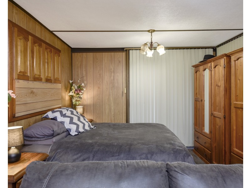 2 McKenzie Place, Littleton NSW 2790