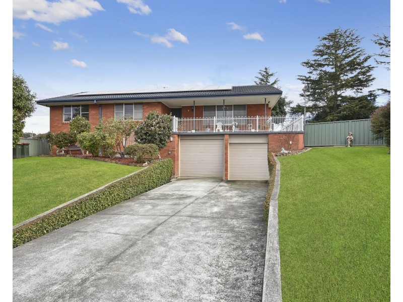 2 McKenzie Place, Littleton NSW 2790