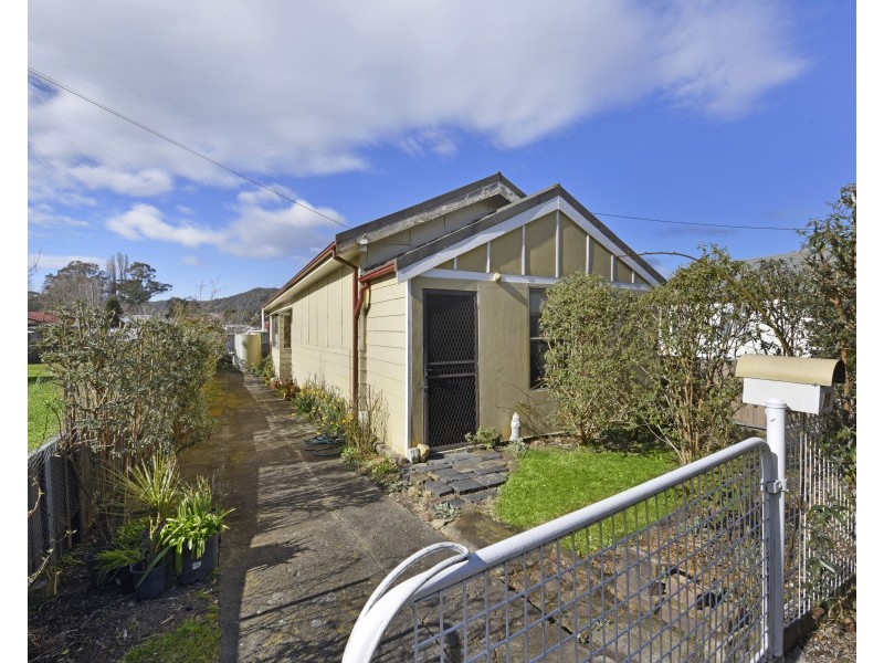 25 Stephenson Street, Lithgow NSW 2790