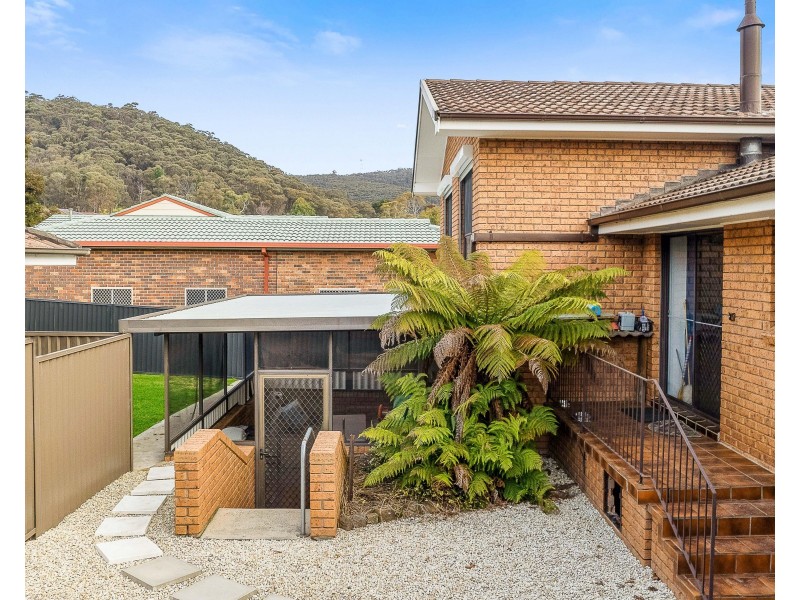 13 Eddy Street, Lithgow NSW 2790