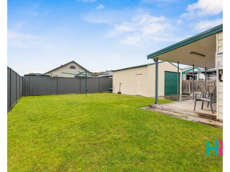 11 Inner Crescent, Bowenfels NSW 2790