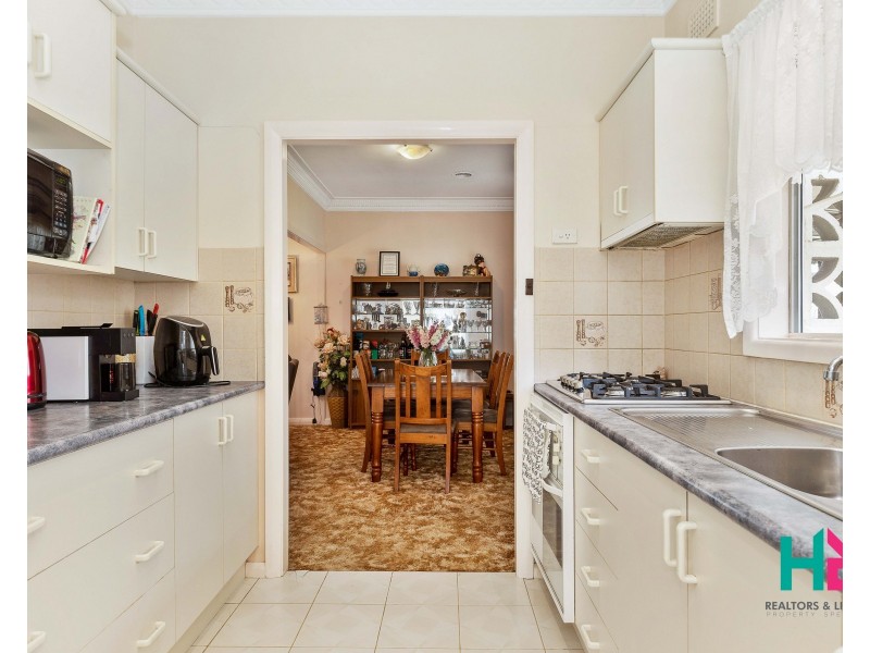 14 Sandford Avenue, Lithgow NSW 2790