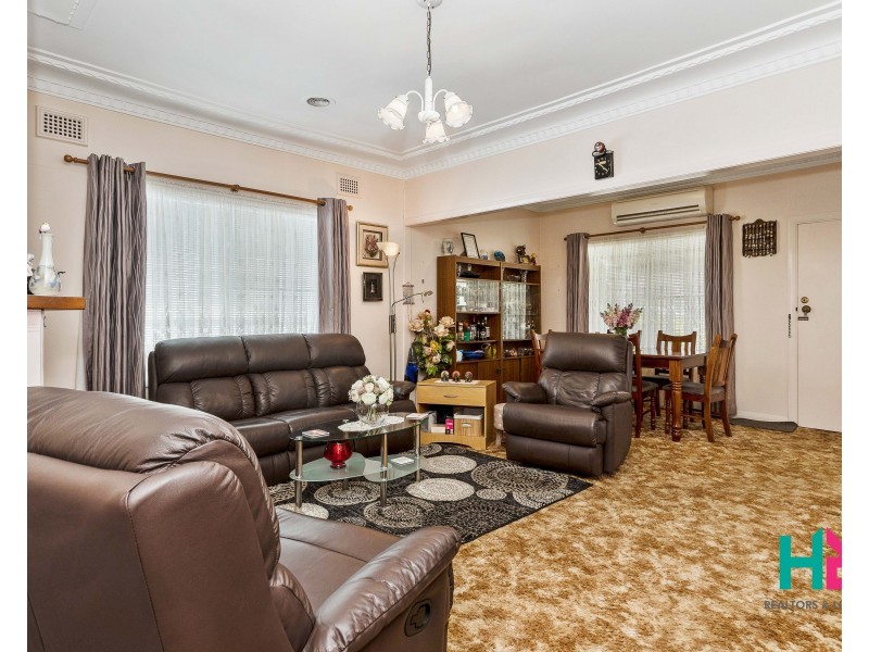 14 Sandford Avenue, Lithgow NSW 2790