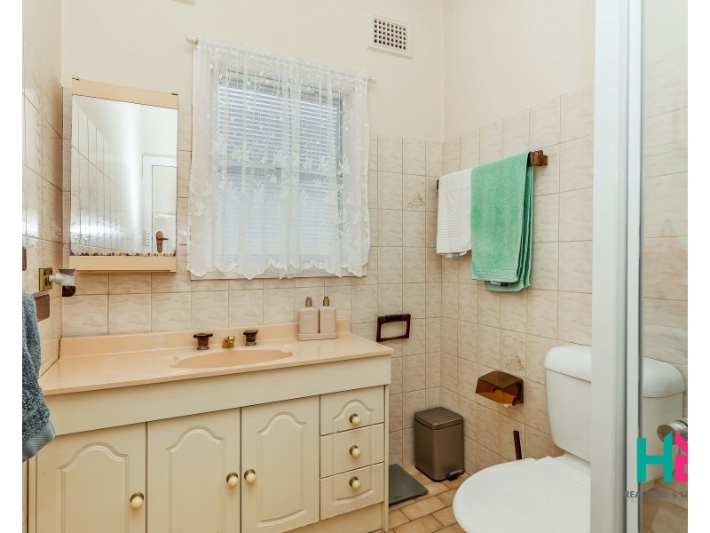 14 Sandford Avenue, Lithgow NSW 2790