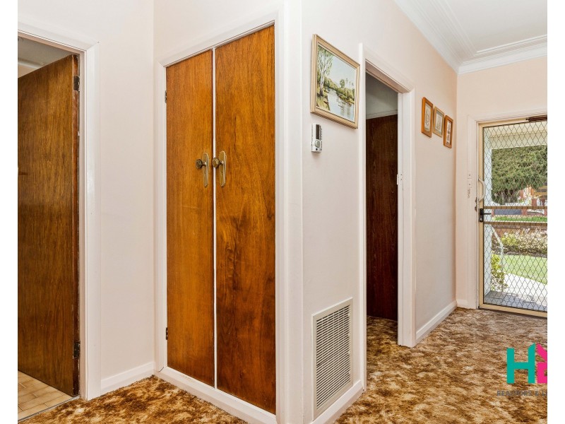 14 Sandford Avenue, Lithgow NSW 2790