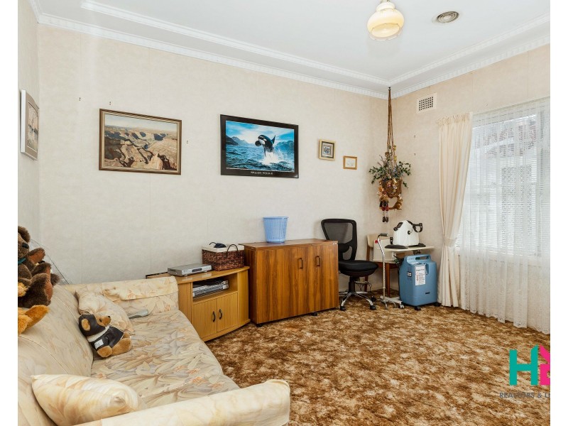 14 Sandford Avenue, Lithgow NSW 2790